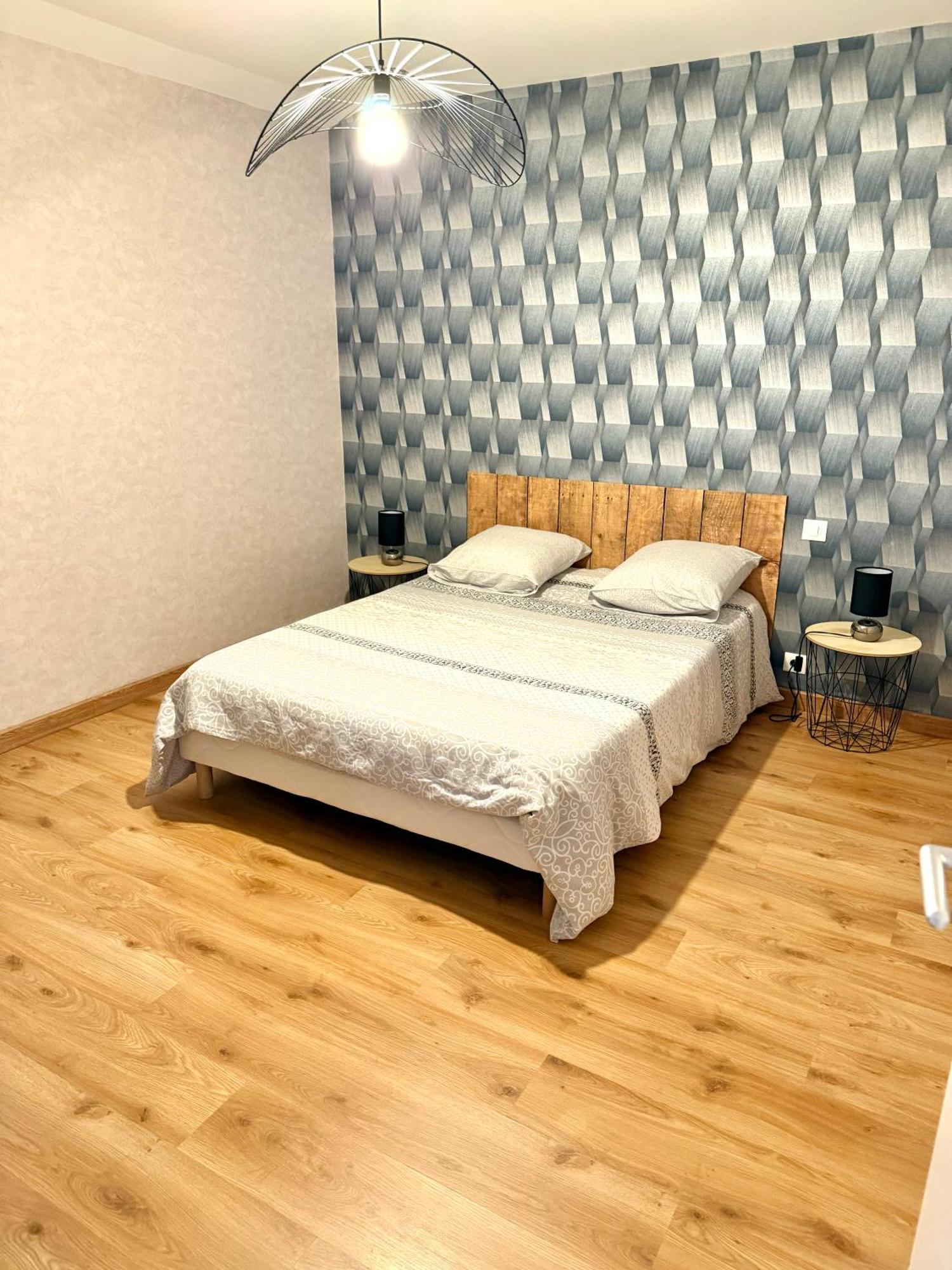 Le Petit Phuket Διαμέρισμα Saint-Laurent-sur-Saone Εξωτερικό φωτογραφία
